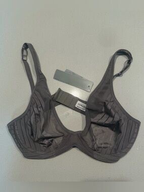 NWT Huit Bra 32C Unlined Gray Made In France NEW